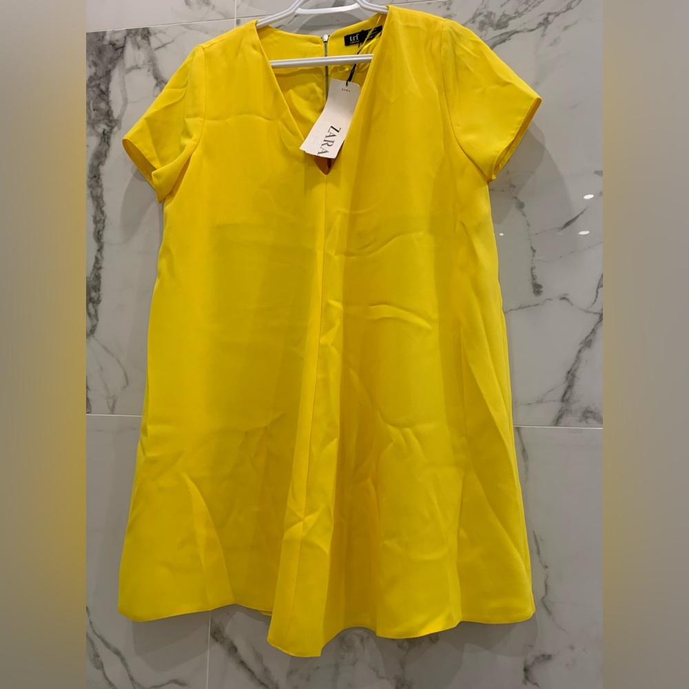 [NWT] Zara Yellow Shift Style Dress